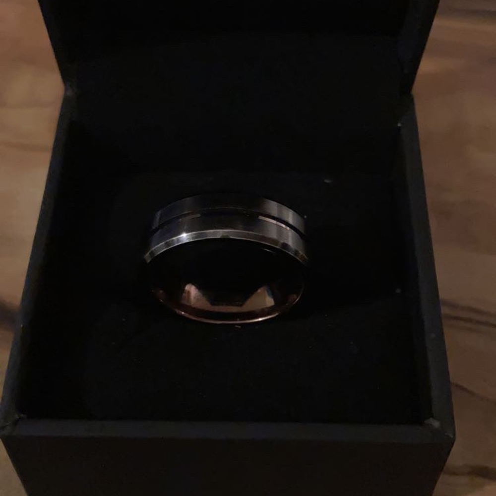 Tungsten Carbide Mens Wedding Band Size 12 Black and Brown 8mm.